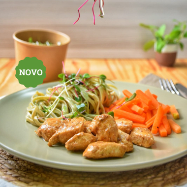Fetuccini ao molho de espinafre